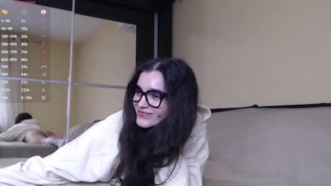 chris online show from October 4, 2025, 7:17 am