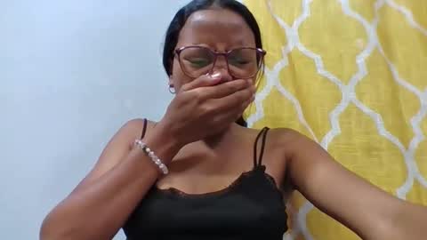 christinah262488 online show from March 16, 2026, 3:01 am