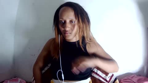 Snapshot of christine213 chatting on January 19, 2025, 10:49 pm christine213 online show from January 19, 2025, 10:49 pm