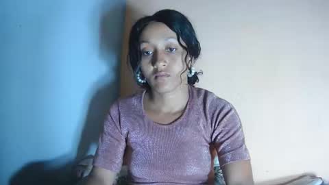 Snapshot of christine213 chatting on November 5, 2025, 12:21 am christine213 online show from November 5, 2025, 12:21 am