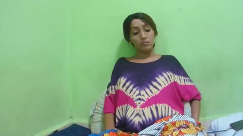 christine213 online show from April 8, 2026, 10:04 am