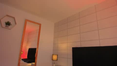 Christine  online show from February 2, 2026, 12:15 pm