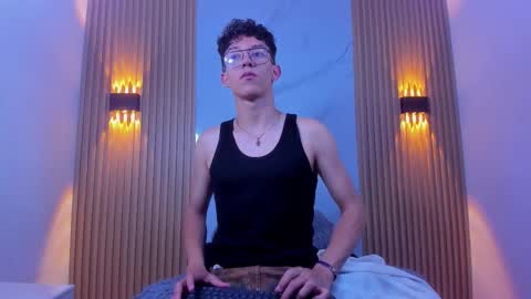 Chrisopher Hunter online show from March 13, 2026, 9:43 pm