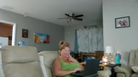 Snapshot of christopher_rain chatting on June 13, 2026, 3:26 am Christopher Rain online show from June 13, 2026, 3:26 am