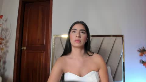 Snapshot of christy_seaa chatting on April 21, 2026, 12:11 pm Christy online show from April 21, 2026, 12:11 pm
