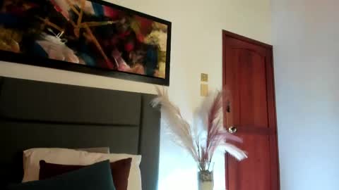 Snapshot of christy_seaa chatting on May 9, 2026, 12:21 pm Christy online show from May 9, 2026, 12:21 pm