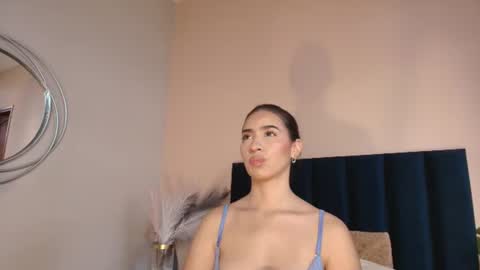 Snapshot of christy_seaa chatting on June 12, 2026, 12:04 pm Christy online show from June 12, 2026, 12:04 pm