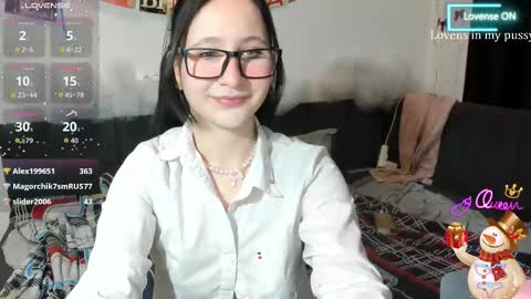 christyw3b online show from January 15, 2026, 6:44 pm