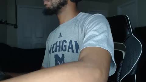 ChrisVacherx online show from September 12, 2025, 2:44 am