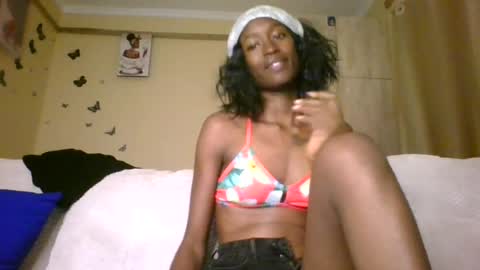 Snapshot of chroe22 chatting on June 23, 2026, 9:02 pm chroe22 online show from June 23, 2026, 9:02 pm