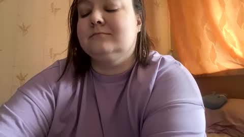 Snapshot of chubby__katie_ chatting on February 17, 2025, 12:27 pm Kat online show from February 17, 2025, 12:27 pm