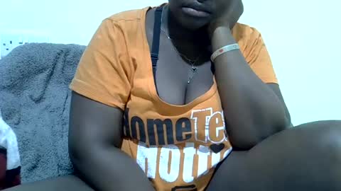 Snapshot of chubby_queenie07 chatting on July 23, 2026, 1:58 am DivaDee online show from July 23, 2026, 1:58 am
