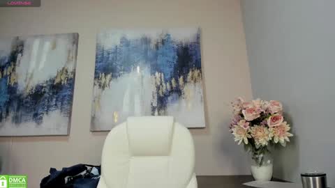 Snapshot of chubby_vaniie_ chatting on December 21, 2024, 12:16 pm Vanesa online show from December 21, 2024, 12:16 pm