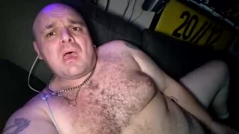 chubbyman44 online show from June 10, 2026, 2:45 am