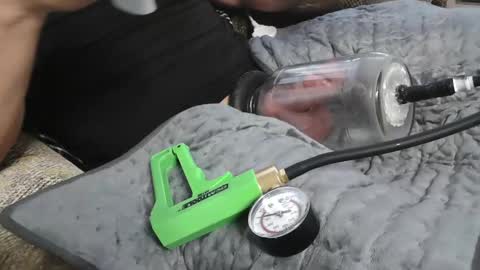 Snapshot of chubbytuna chatting on December 13, 2025, 10:04 pm Chubbypumper online show from December 13, 2025, 10:04 pm