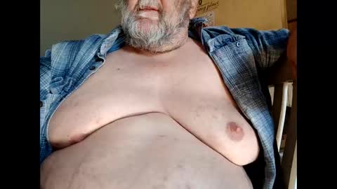 chubyluver11896 online show from October 21, 2025, 4:41 pm