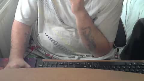 chunkisgreat online show from December 17, 2025, 2:01 pm