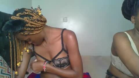 Snapshot of chyna_baibe chatting on September 20, 2025, 6:09 pm chyna_baibe online show from September 20, 2025, 6:09 pm