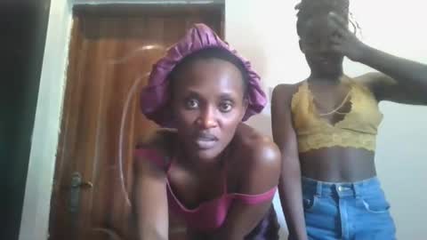 Snapshot of chyna_baibe chatting on October 2, 2025, 8:43 am chyna_baibe online show from October 2, 2025, 8:43 am