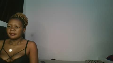 Snapshot of chyna_baibe chatting on October 29, 2025, 10:44 pm chyna_baibe online show from October 29, 2025, 10:44 pm