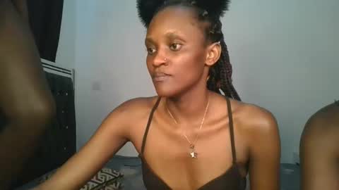 Snapshot of chyna_baibe chatting on October 31, 2025, 11:44 am chyna_baibe online show from October 31, 2025, 11:44 am