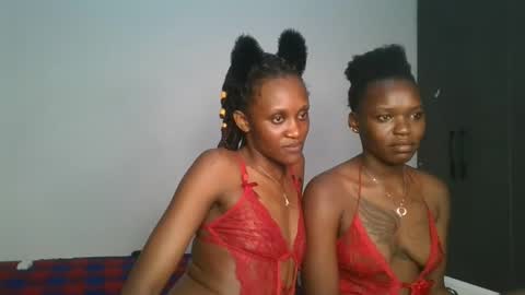 Snapshot of chyna_baibe chatting on November 9, 2025, 5:28 am chyna_baibe online show from November 9, 2025, 5:28 am