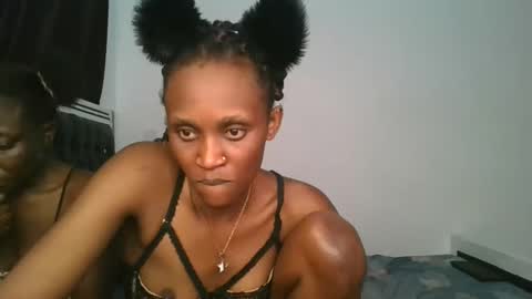 Snapshot of chyna_baibe chatting on November 20, 2025, 11:32 am chyna_baibe online show from November 20, 2025, 11:32 am
