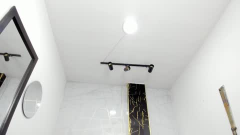 ...   ... online show from January 13, 2026, 4:29 am