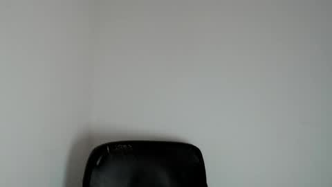 Snapshot of cielonoir04 chatting on July 10, 2026, 6:43 pm Cielo Noir online show from July 10, 2026, 6:43 pm