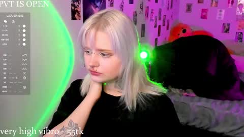 Helen and Teya online show from January 12, 2026, 2:44 pm