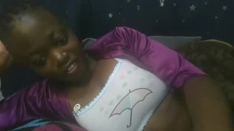 Snapshot of cilia_petite chatting on February 16, 2025, 3:04 am cilia petite online show from February 16, 2025, 3:04 am