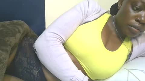 Snapshot of cilia_petite chatting on September 24, 2025, 8:23 pm cilia petite online show from September 24, 2025, 8:23 pm