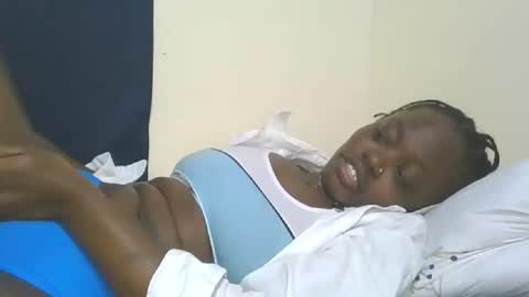 Snapshot of cilia_petite chatting on October 15, 2025, 11:05 pm cilia petite online show from October 15, 2025, 11:05 pm