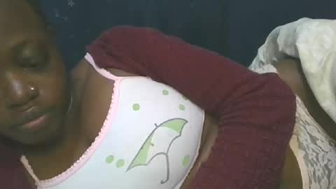 Snapshot of cilia_petite chatting on November 18, 2025, 11:37 pm cilia petite online show from November 18, 2025, 11:37 pm