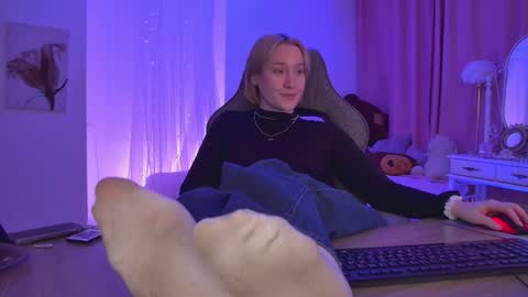 Cin Bellamy online show from February 3, 2026, 6:22 am