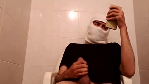 Snapshot of cincopulgadas chatting on December 23, 2024, 6:11 am Ernesto online show from December 23, 2024, 6:11 am