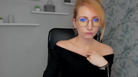 Cinderella online show from March 2, 2026, 7:15 am