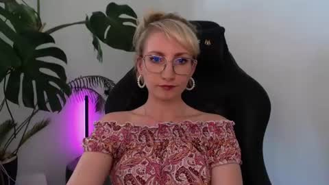 Cinderella online show from June 24, 2026, 12:26 pm