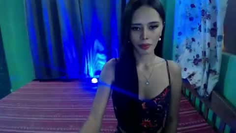 Snapshot of cindy_69xoxo chatting on December 4, 2025, 1:26 am Cindy online show from December 4, 2025, 1:26 am