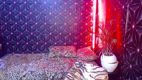 Snapshot of cindyts09 chatting on January 7, 2025, 2:19 pm Cindy online show from January 7, 2025, 2:19 pm