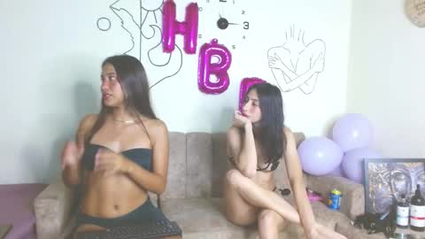 Snapshot of cinna__ chatting on November 13, 2025, 12:09 am cinna__ online show from November 13, 2025, 12:09 am