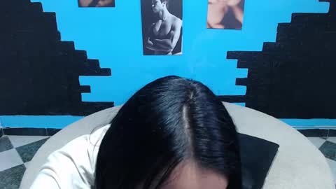 Cinthya online show from October 14, 2025, 5:58 pm