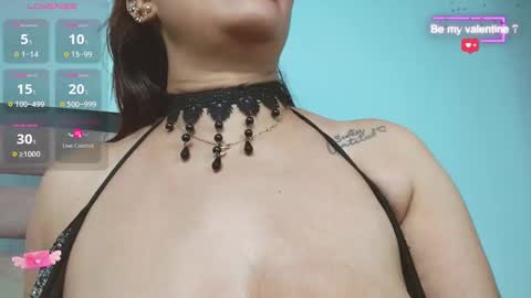 Snapshot of cintia_hills chatting on February 26, 2025, 10:47 am Cintia Hills online show from February 26, 2025, 10:47 am