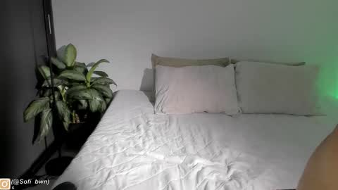 Sofia OF    online show from November 12, 2025, 8:19 pm