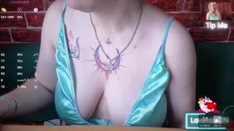 citrusblissss online show from June 11, 2026, 5:38 am