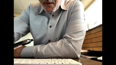 Snapshot of cj3d2 chatting on April 29, 2026, 9:21 pm Cjd32 online show from April 29, 2026, 9:21 pm
