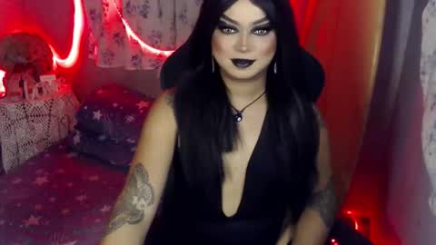 Snapshot of cj_parker69 chatting on April 23, 2026, 5:37 pm QUEEN CESS online show from April 23, 2026, 5:37 pm