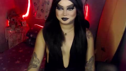 Snapshot of cj_parker69 chatting on April 28, 2026, 2:33 pm QUEEN CESS online show from April 28, 2026, 2:33 pm