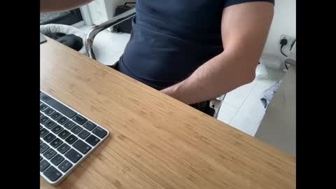 Snapshot of cjamie chatting on February 24, 2025, 10:37 am cjamie online show from February 24, 2025, 10:37 am