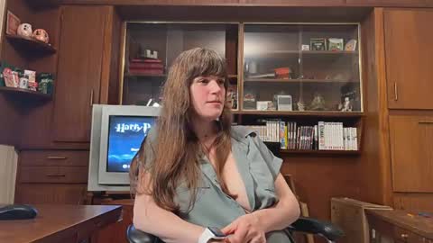 Snapshot of claire_moulin chatting on May 29, 2026, 8:29 pm Claire Moulin online show from May 29, 2026, 8:29 pm